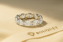 Why Oval Eternity Bands Are the Secret Weapon of Sophisticated Brides